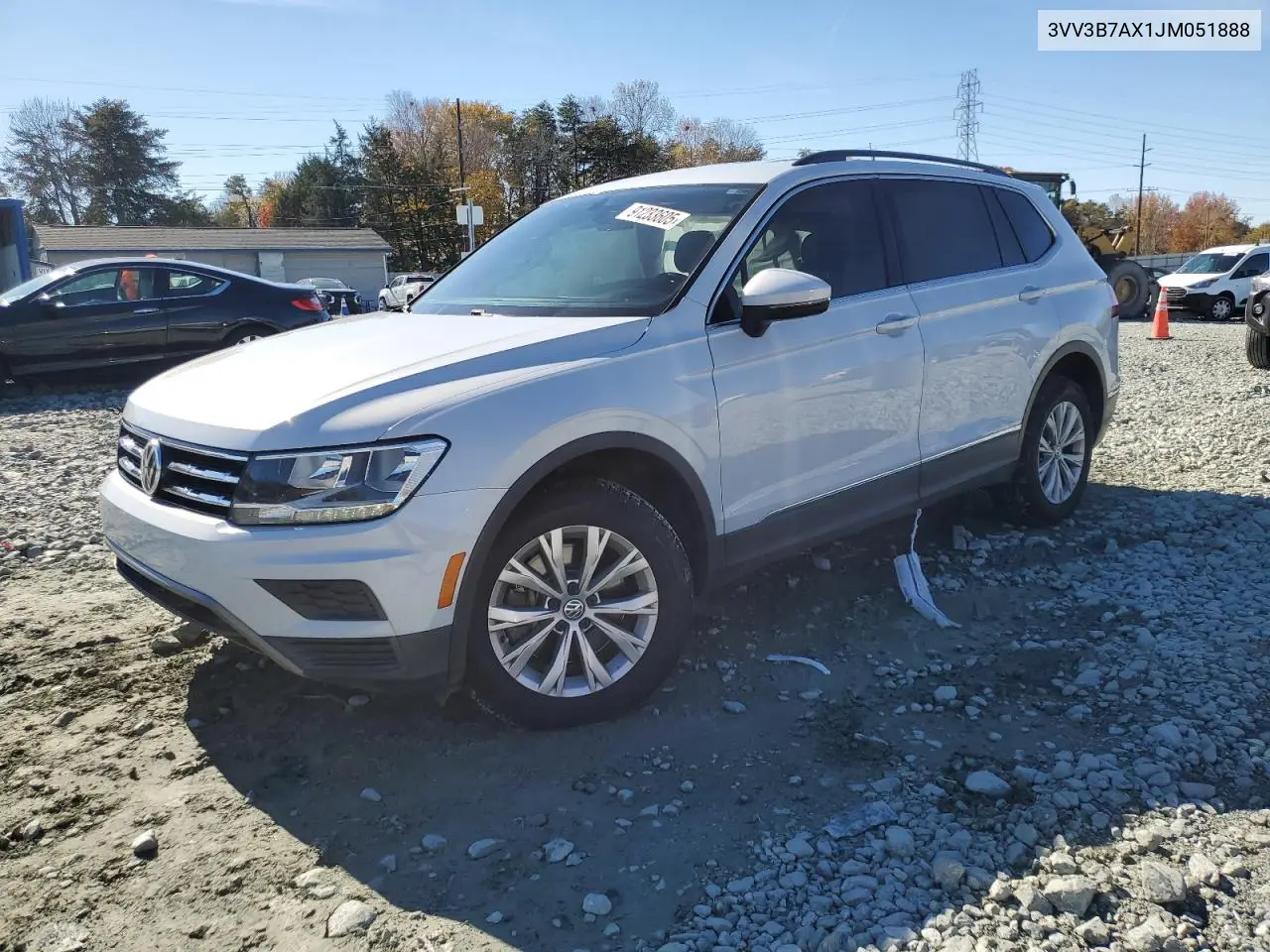 3VV3B7AX1JM051888 2018 Volkswagen Tiguan Se