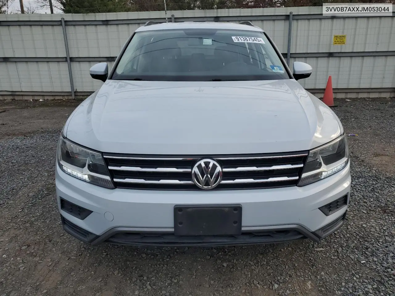 3VV0B7AXXJM053044 2018 Volkswagen Tiguan S