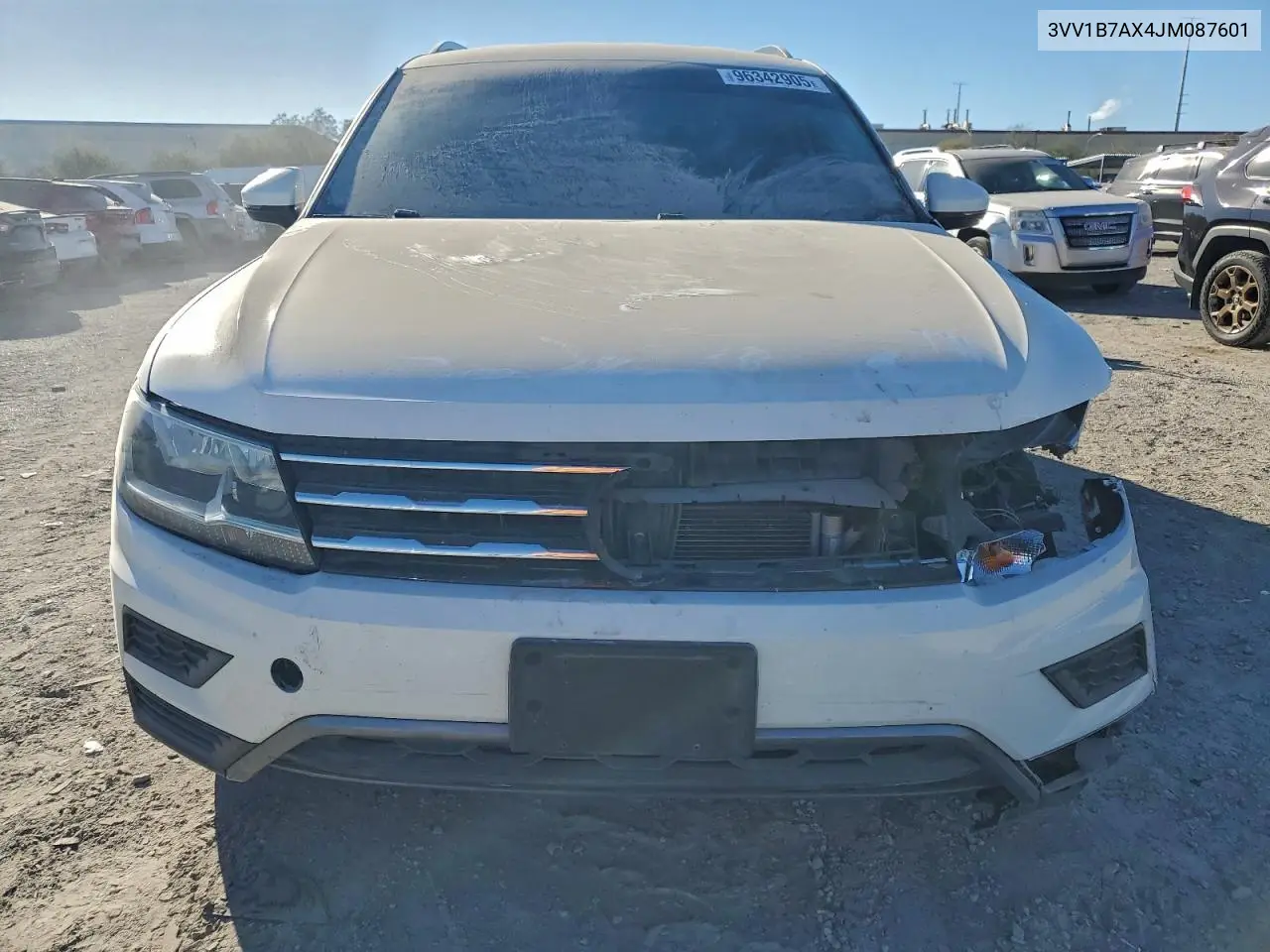 3VV1B7AX4JM087601 2018 Volkswagen Tiguan S