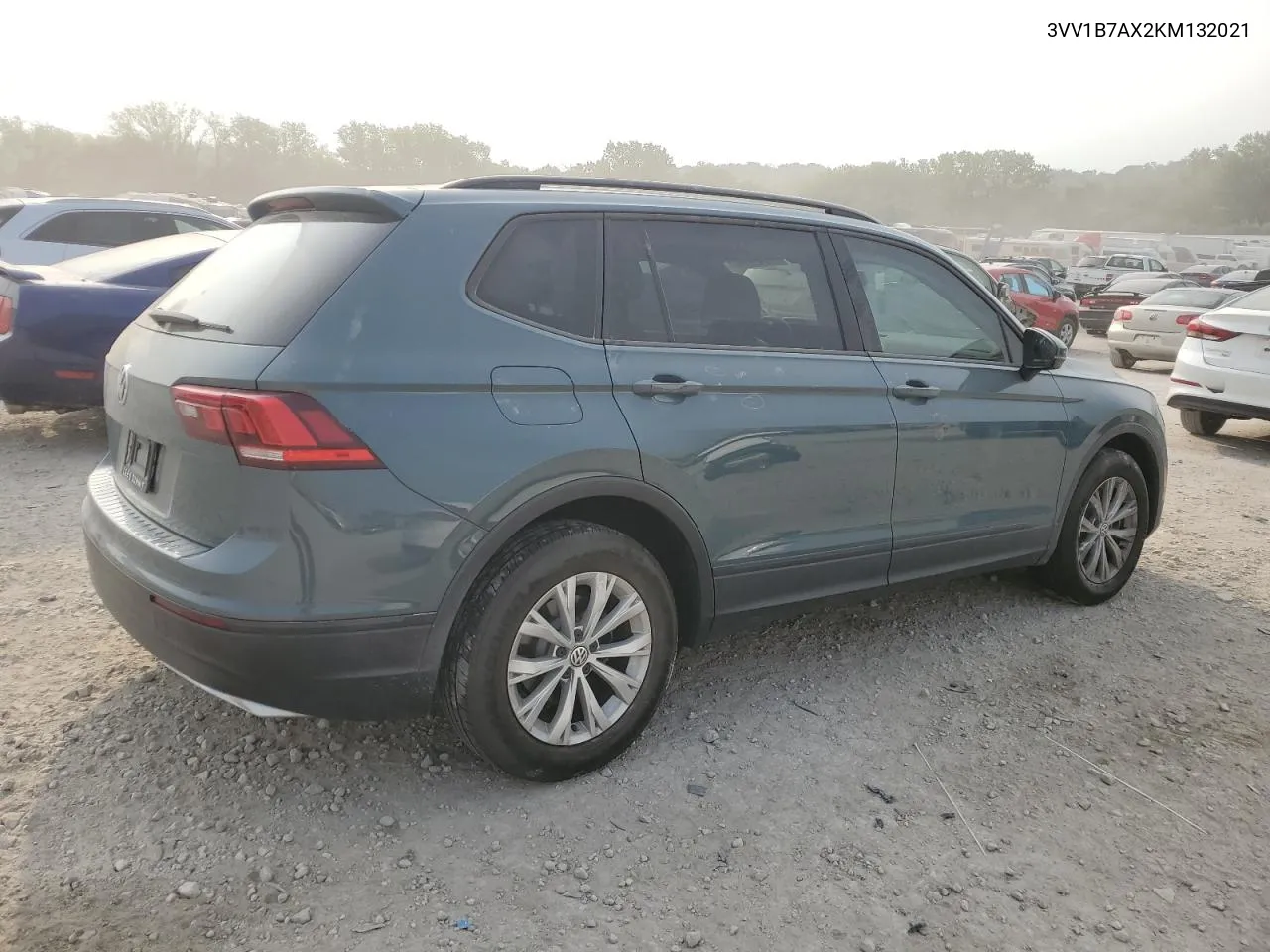 3VV1B7AX2KM132021 2019 Volkswagen Tiguan S