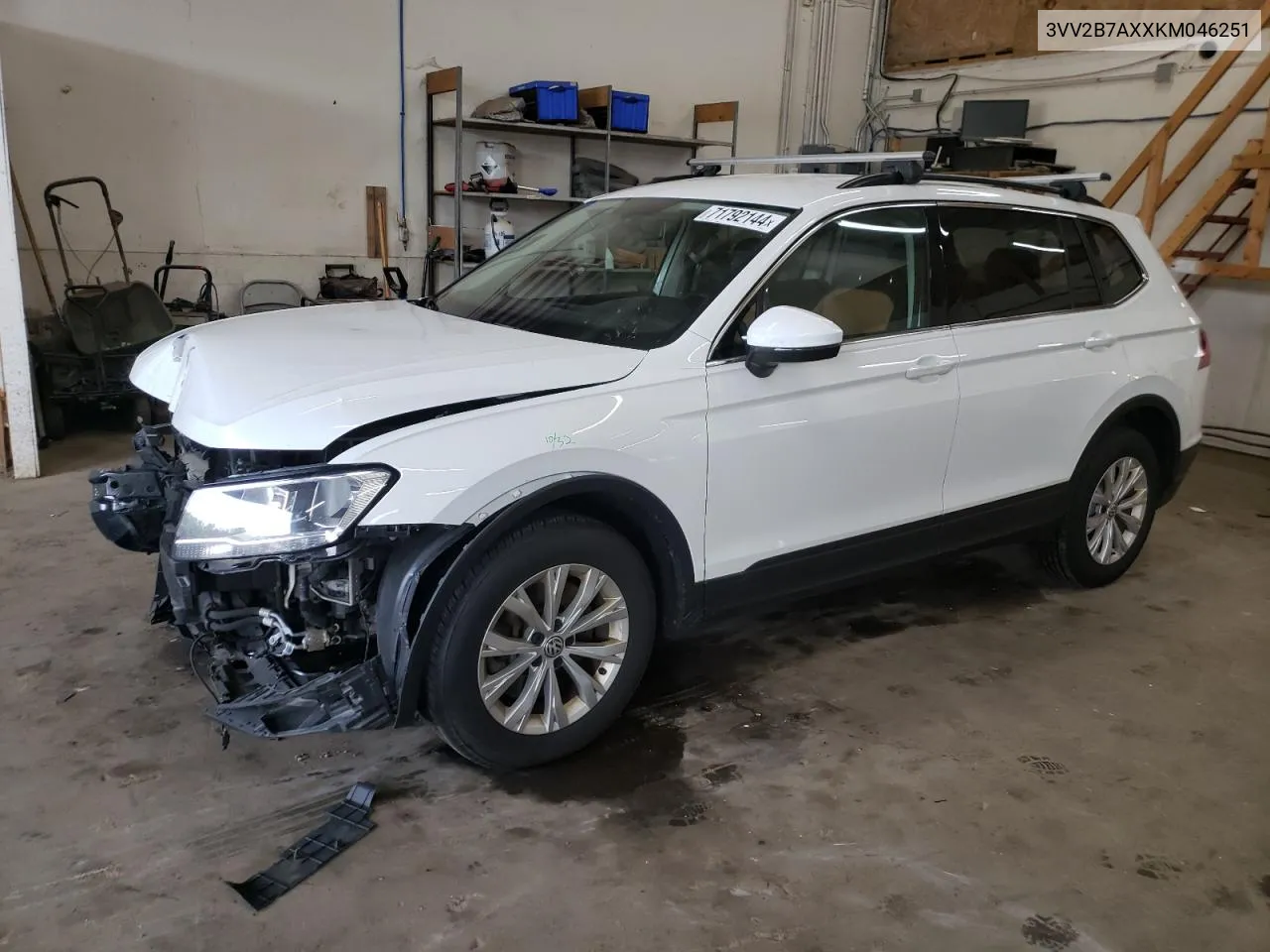 3VV2B7AXXKM046251 2019 Volkswagen Tiguan Se