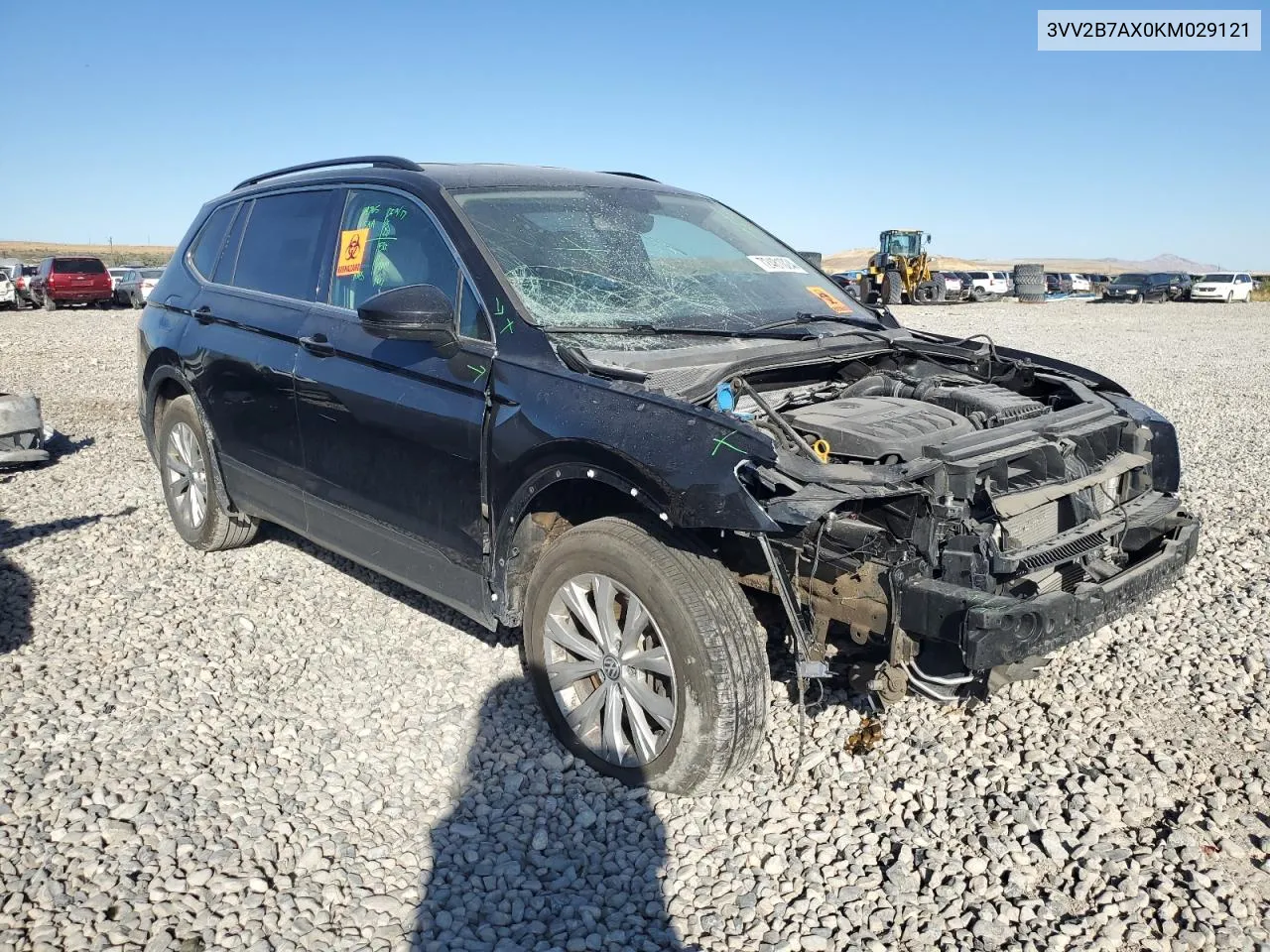 3VV2B7AX0KM029121 2019 Volkswagen Tiguan Se