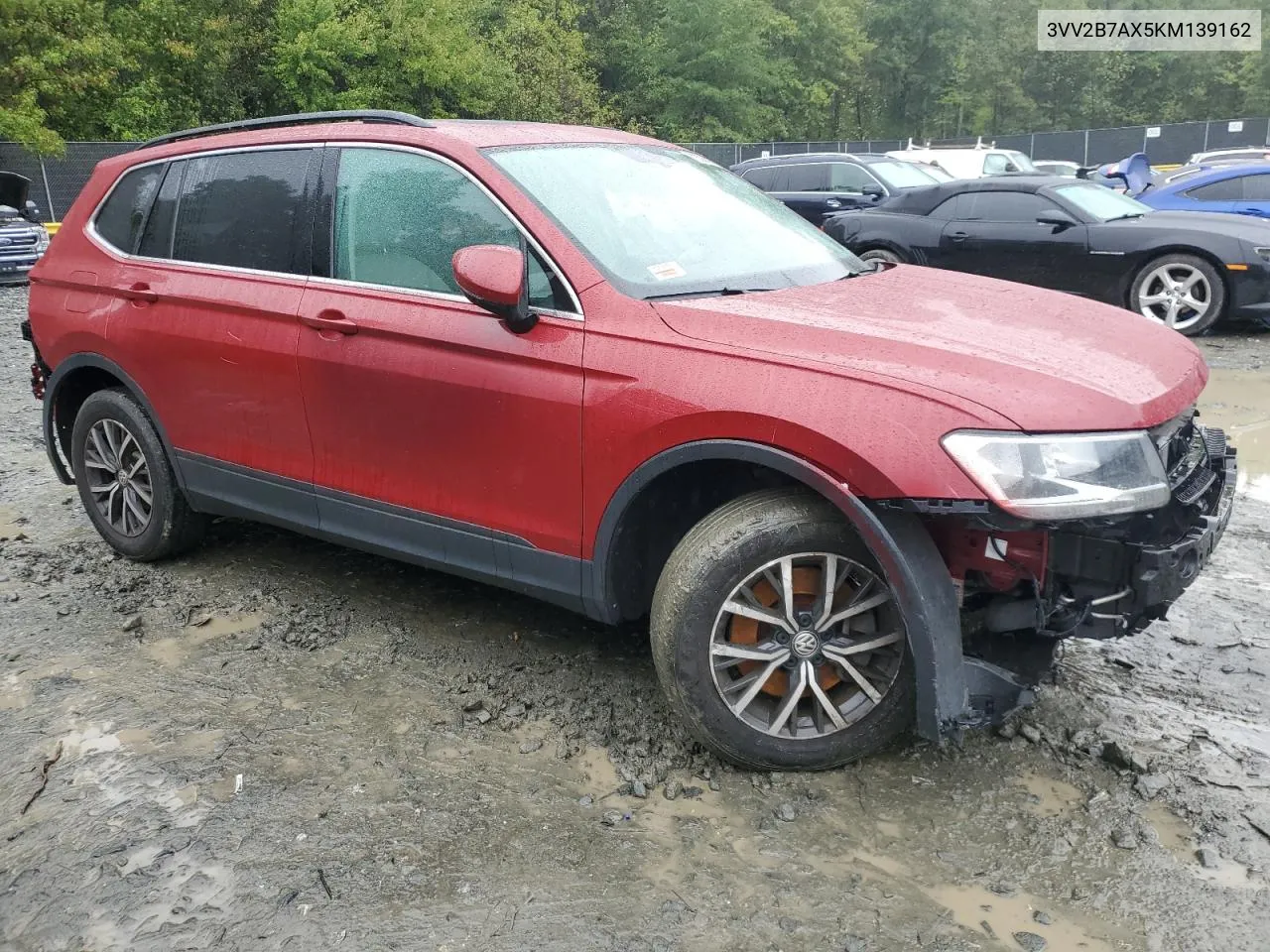 3VV2B7AX5KM139162 2019 Volkswagen Tiguan Se