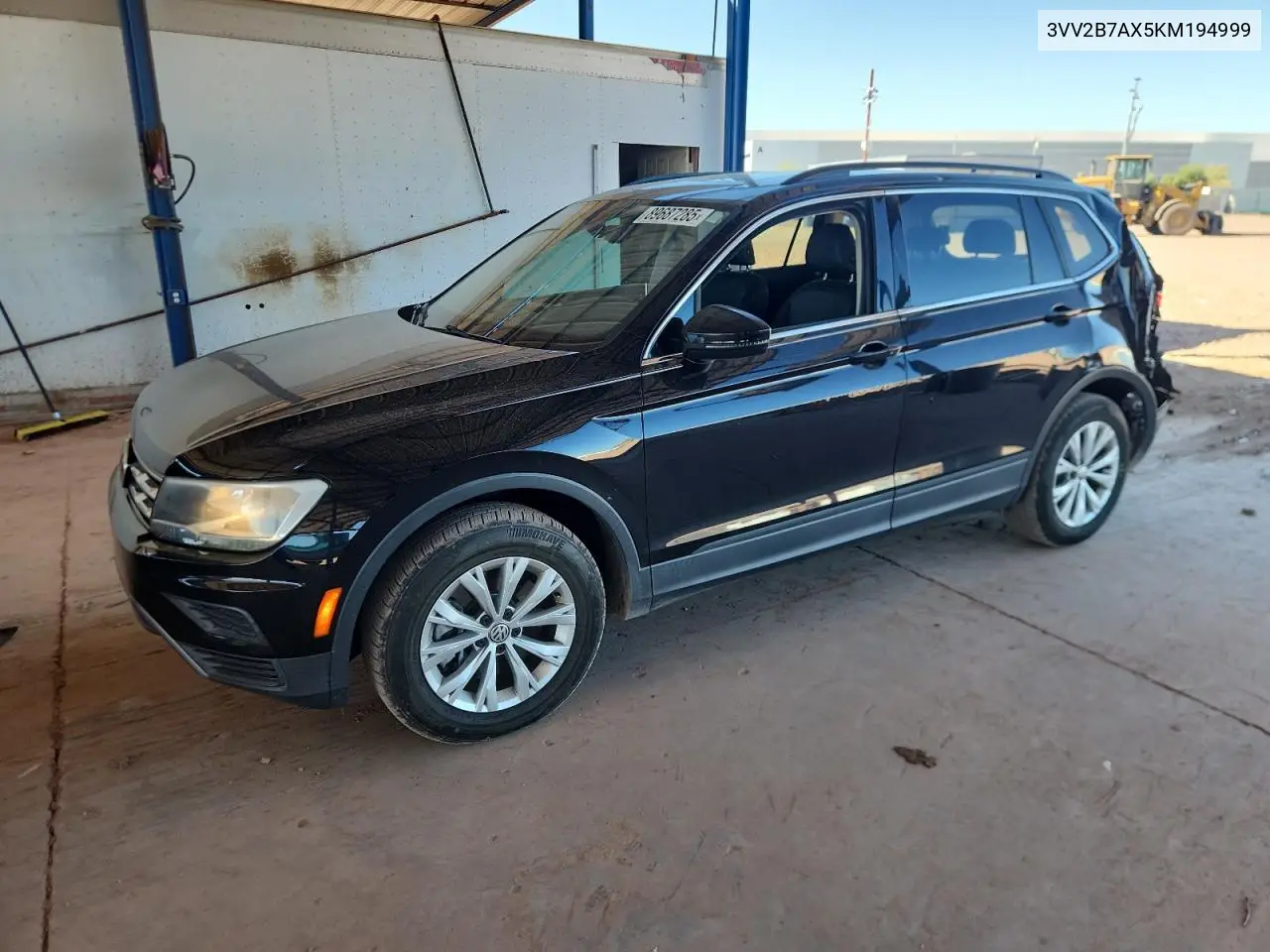 3VV2B7AX5KM194999 2019 Volkswagen Tiguan Se