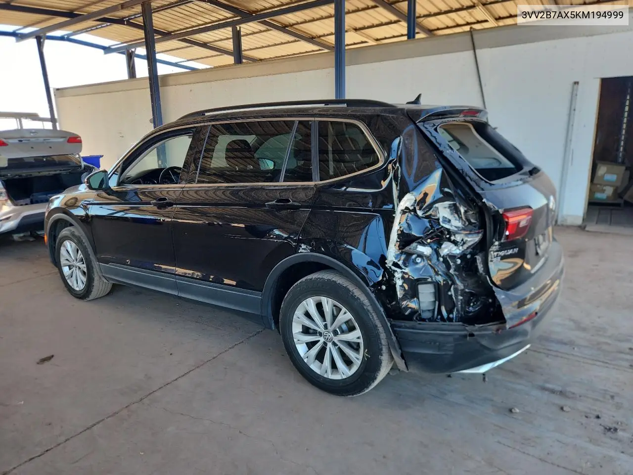3VV2B7AX5KM194999 2019 Volkswagen Tiguan Se