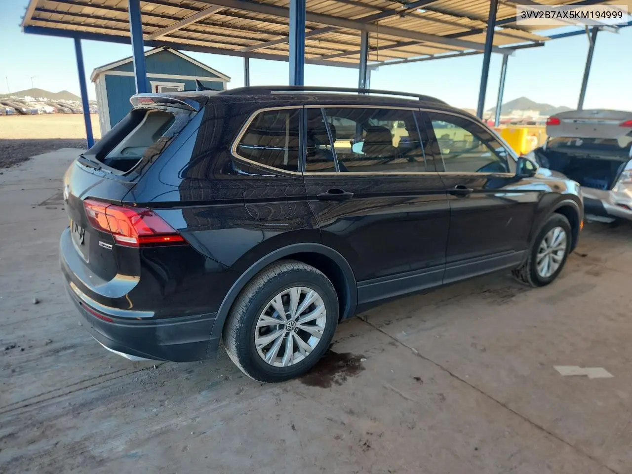 3VV2B7AX5KM194999 2019 Volkswagen Tiguan Se