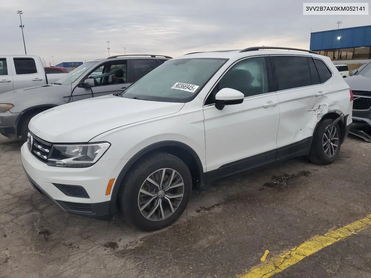 3VV2B7AX0KM052141 2019 Volkswagen Tiguan Se
