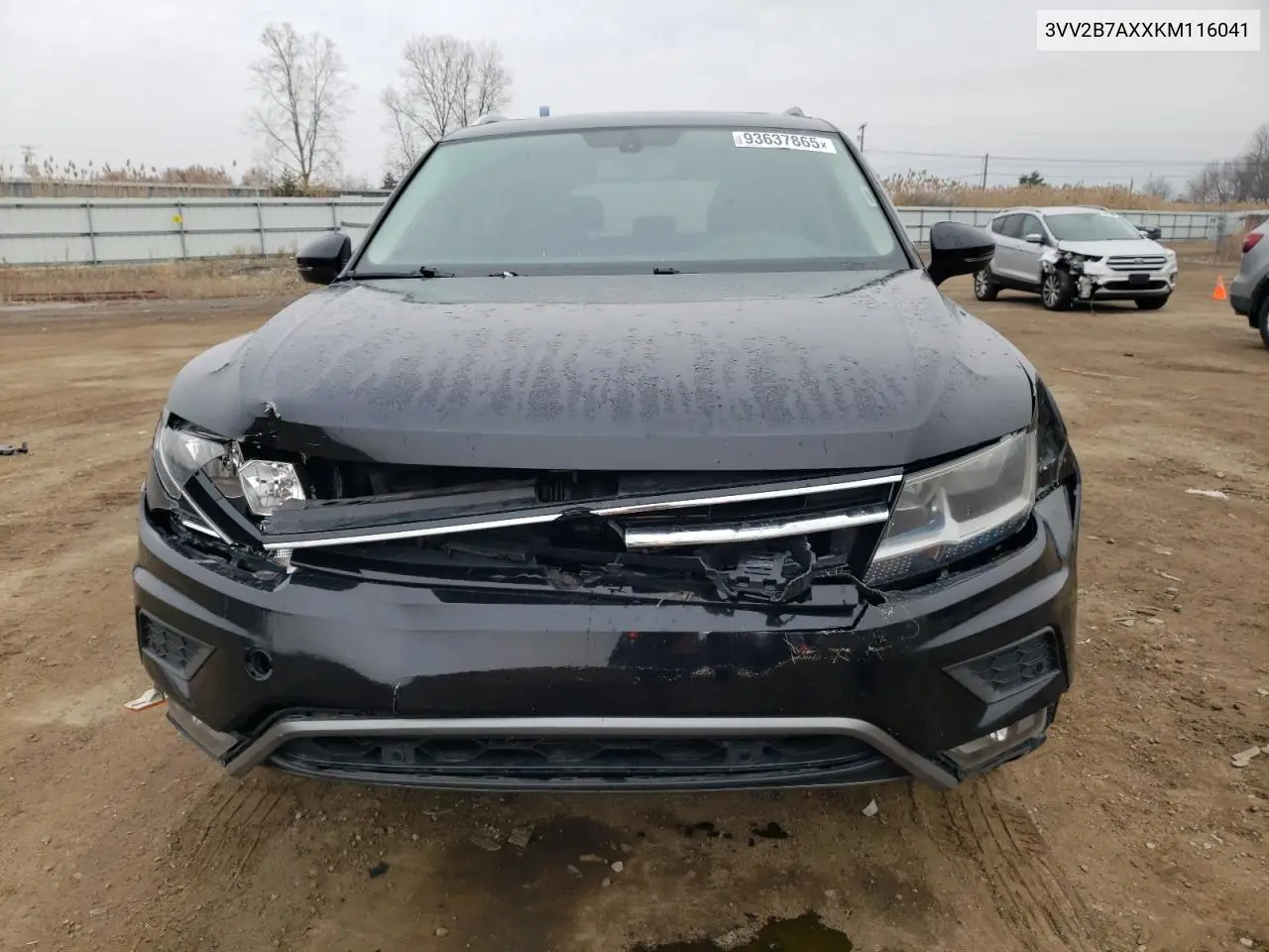 3VV2B7AXXKM116041 2019 Volkswagen Tiguan Se