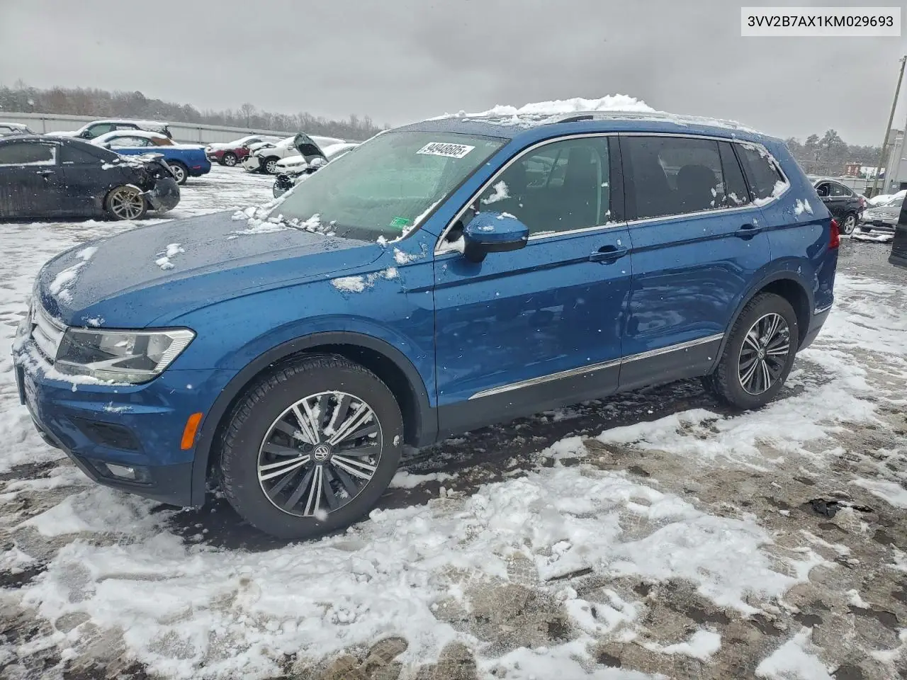 3VV2B7AX1KM029693 2019 Volkswagen Tiguan Se