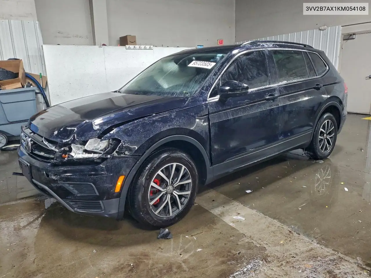 3VV2B7AX1KM054108 2019 Volkswagen Tiguan Se