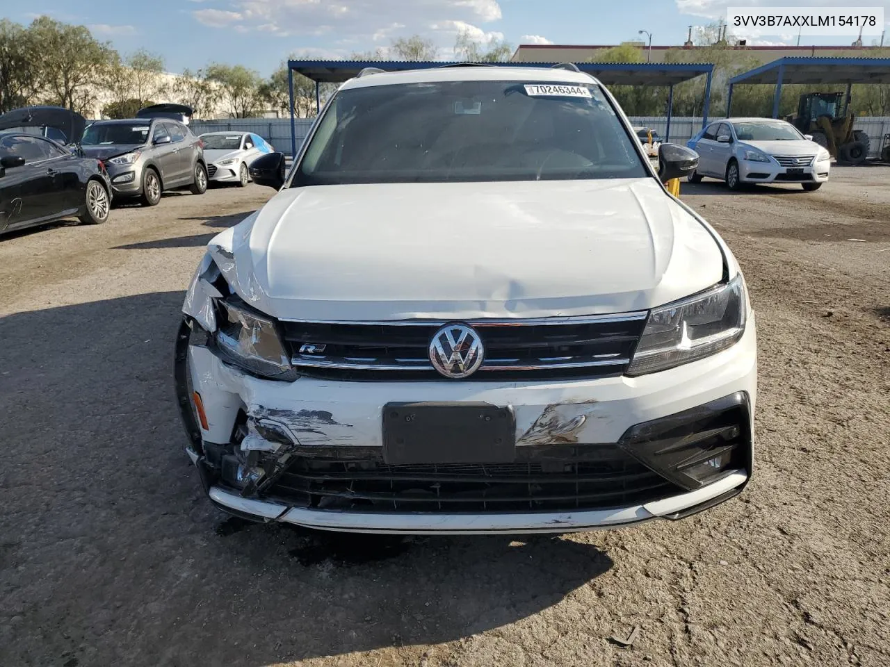 3VV3B7AXXLM154178 2020 Volkswagen Tiguan Se