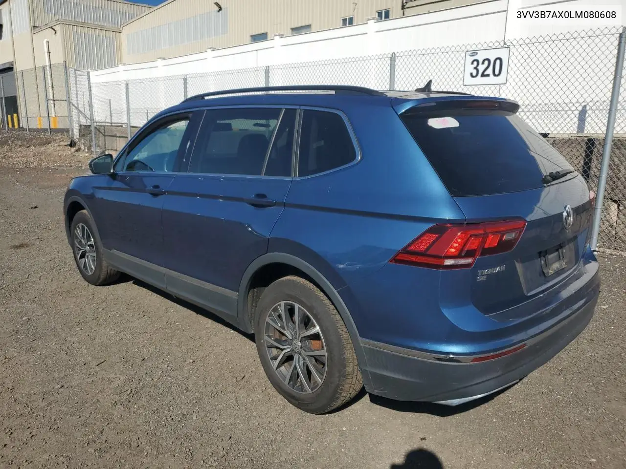 3VV3B7AX0LM080608 2020 Volkswagen Tiguan Se