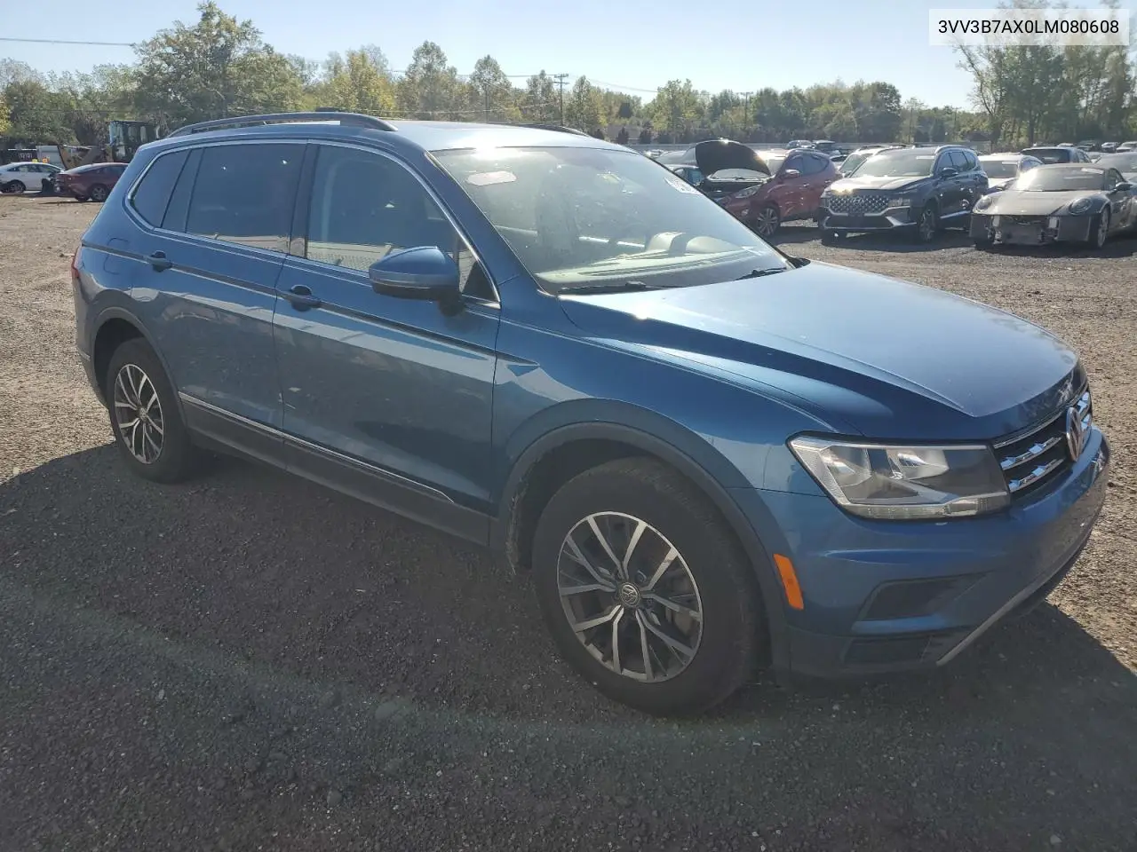 3VV3B7AX0LM080608 2020 Volkswagen Tiguan Se