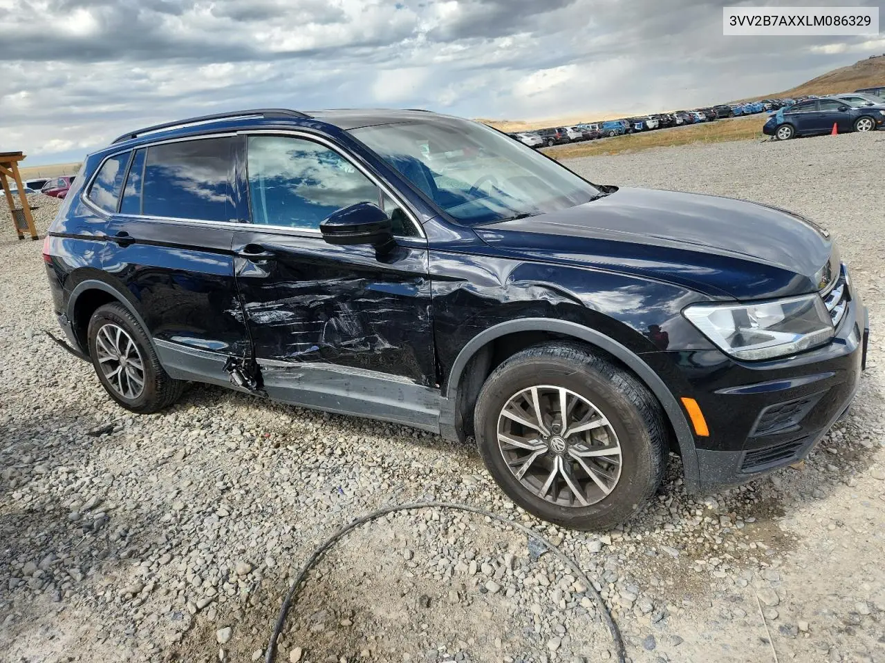 3VV2B7AXXLM086329 2020 Volkswagen Tiguan Se