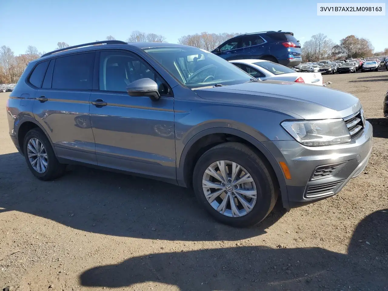 3VV1B7AX2LM098163 2020 Volkswagen Tiguan S