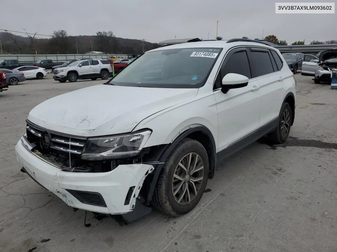3VV3B7AX9LM093602 2020 Volkswagen Tiguan Se