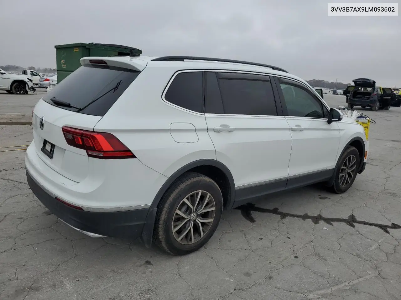 3VV3B7AX9LM093602 2020 Volkswagen Tiguan Se