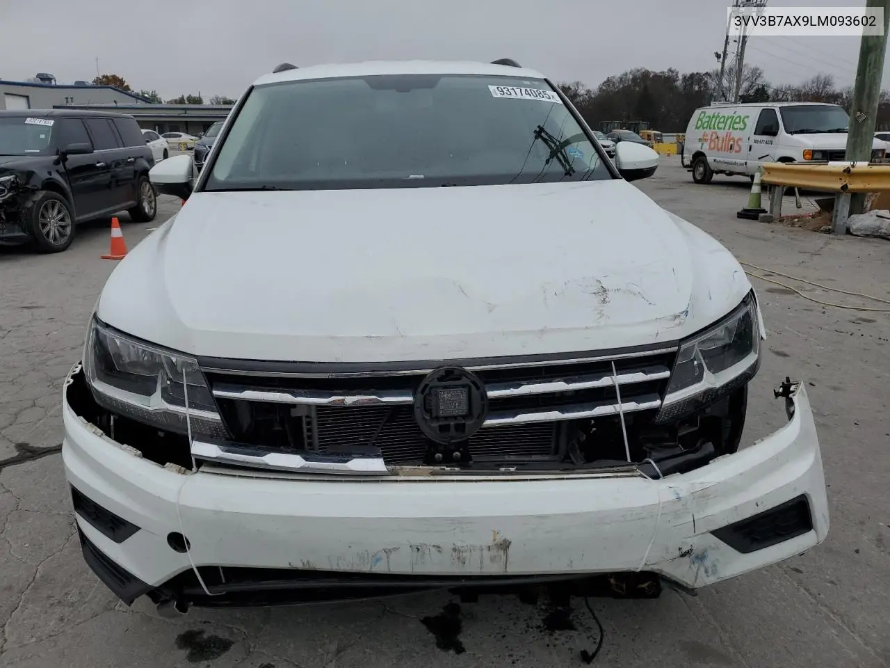 3VV3B7AX9LM093602 2020 Volkswagen Tiguan Se