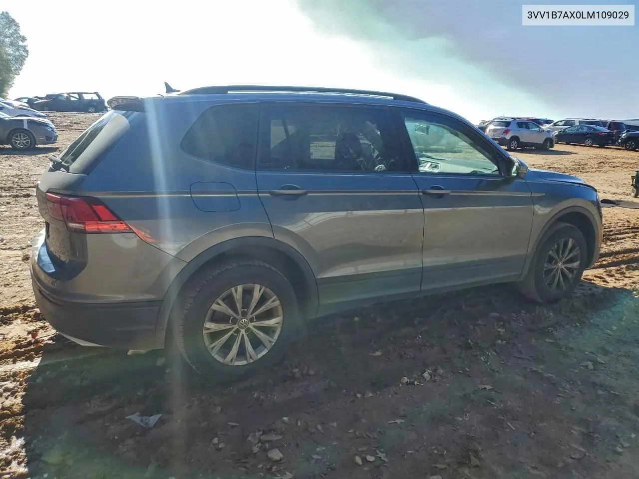 3VV1B7AX0LM109029 2020 Volkswagen Tiguan S
