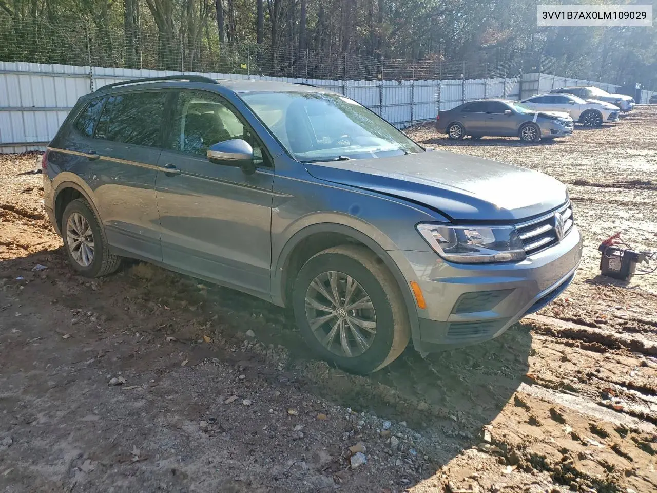 3VV1B7AX0LM109029 2020 Volkswagen Tiguan S
