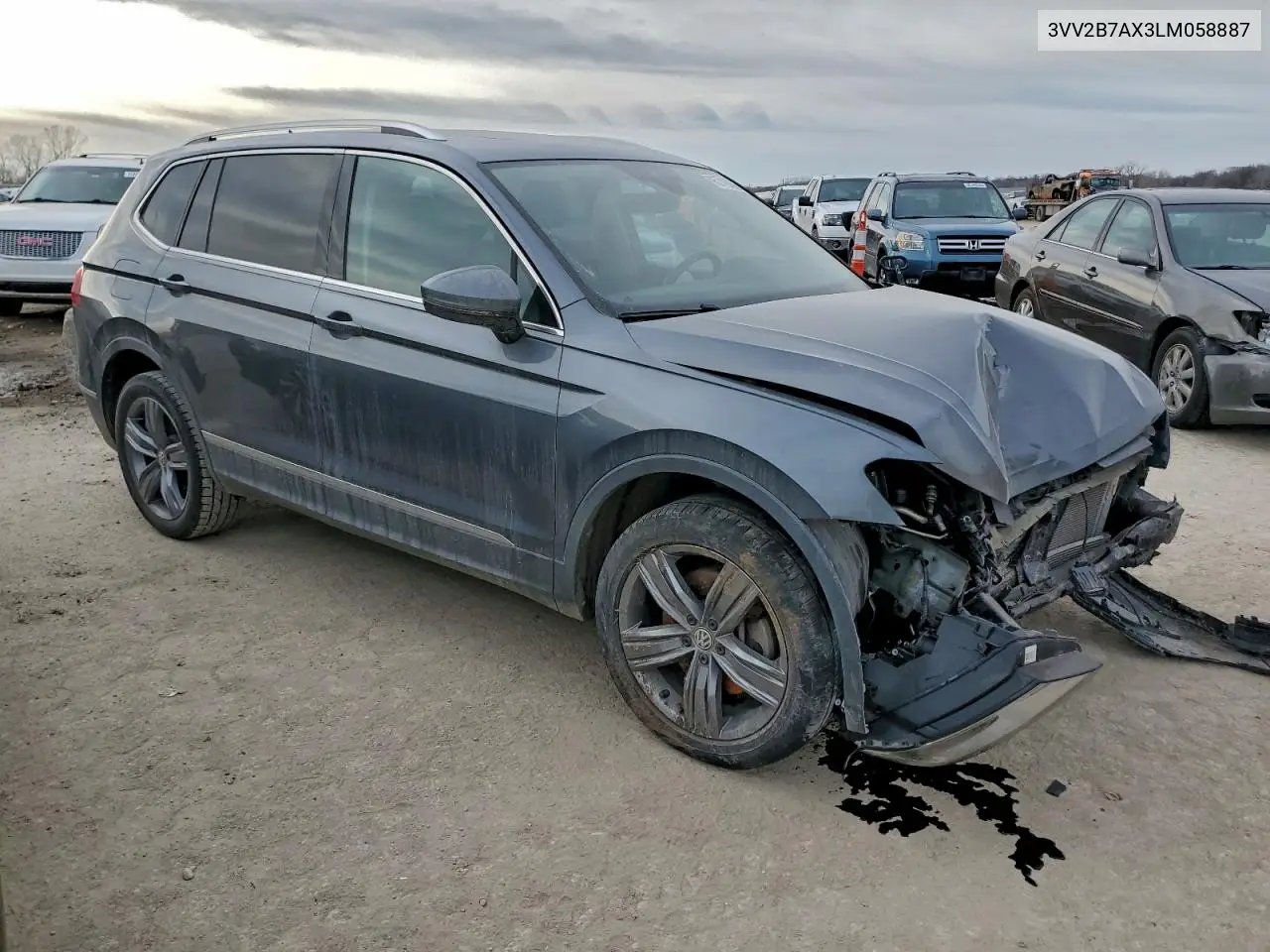 3VV2B7AX3LM058887 2020 Volkswagen Tiguan Se