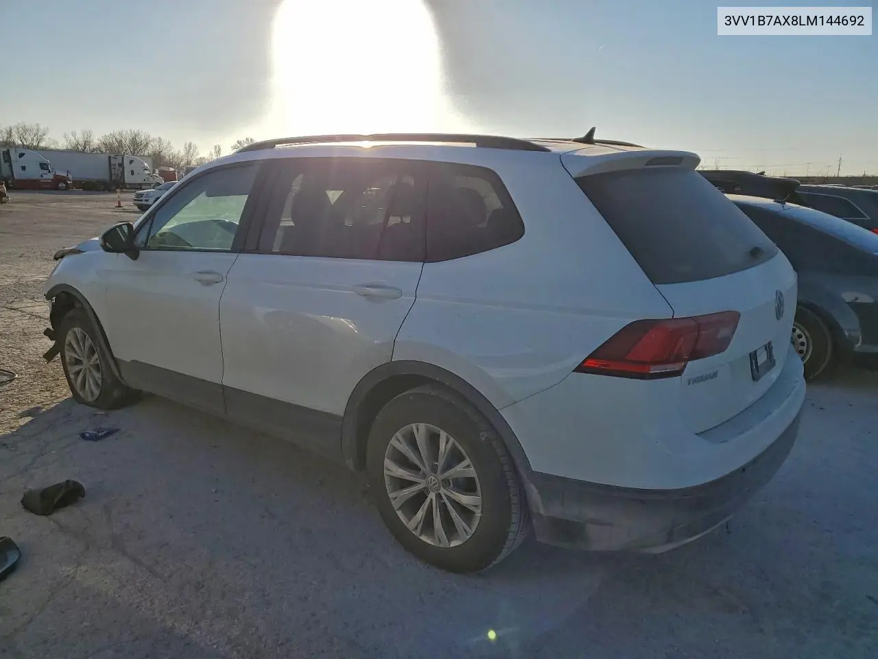 3VV1B7AX8LM144692 2020 Volkswagen Tiguan S