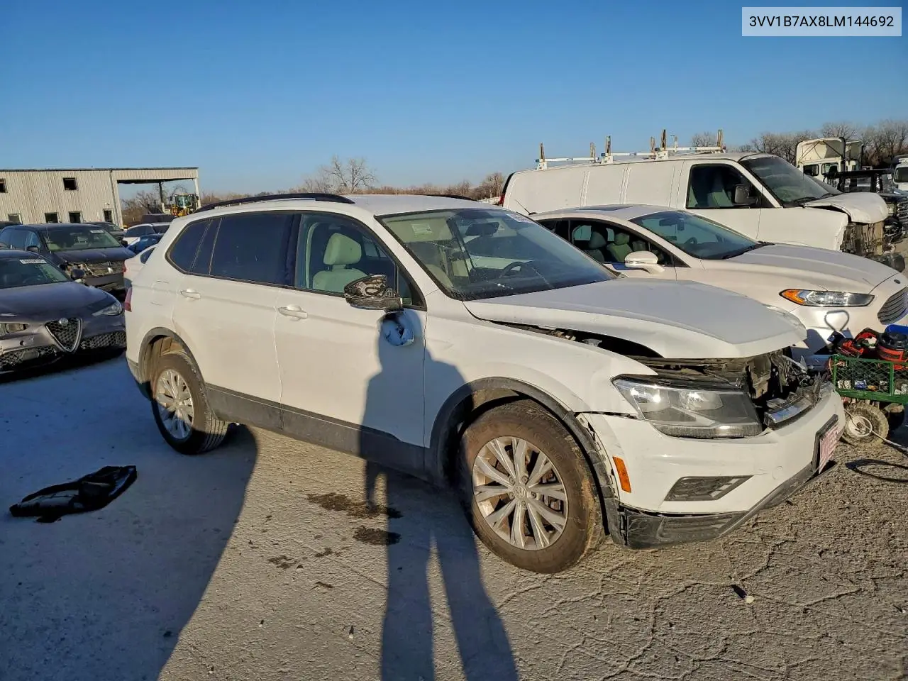 3VV1B7AX8LM144692 2020 Volkswagen Tiguan S