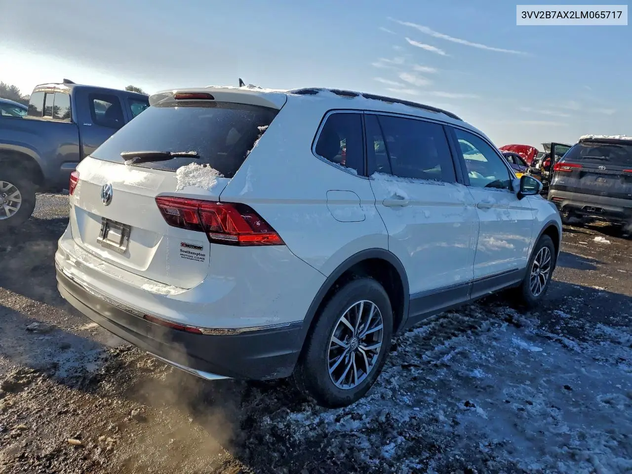 3VV2B7AX2LM065717 2020 Volkswagen Tiguan Se