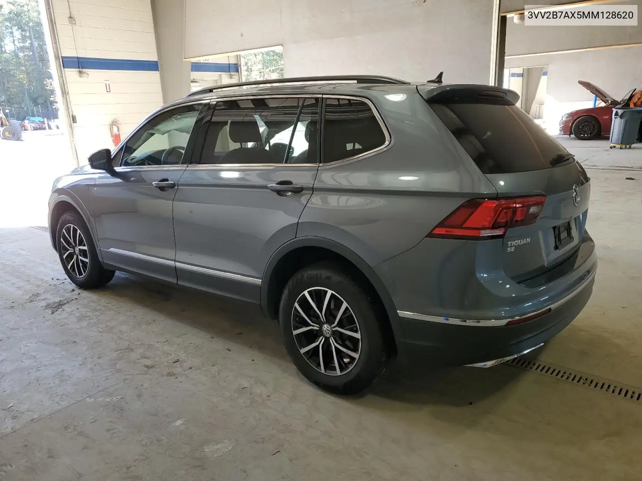 3VV2B7AX5MM128620 2021 Volkswagen Tiguan Se