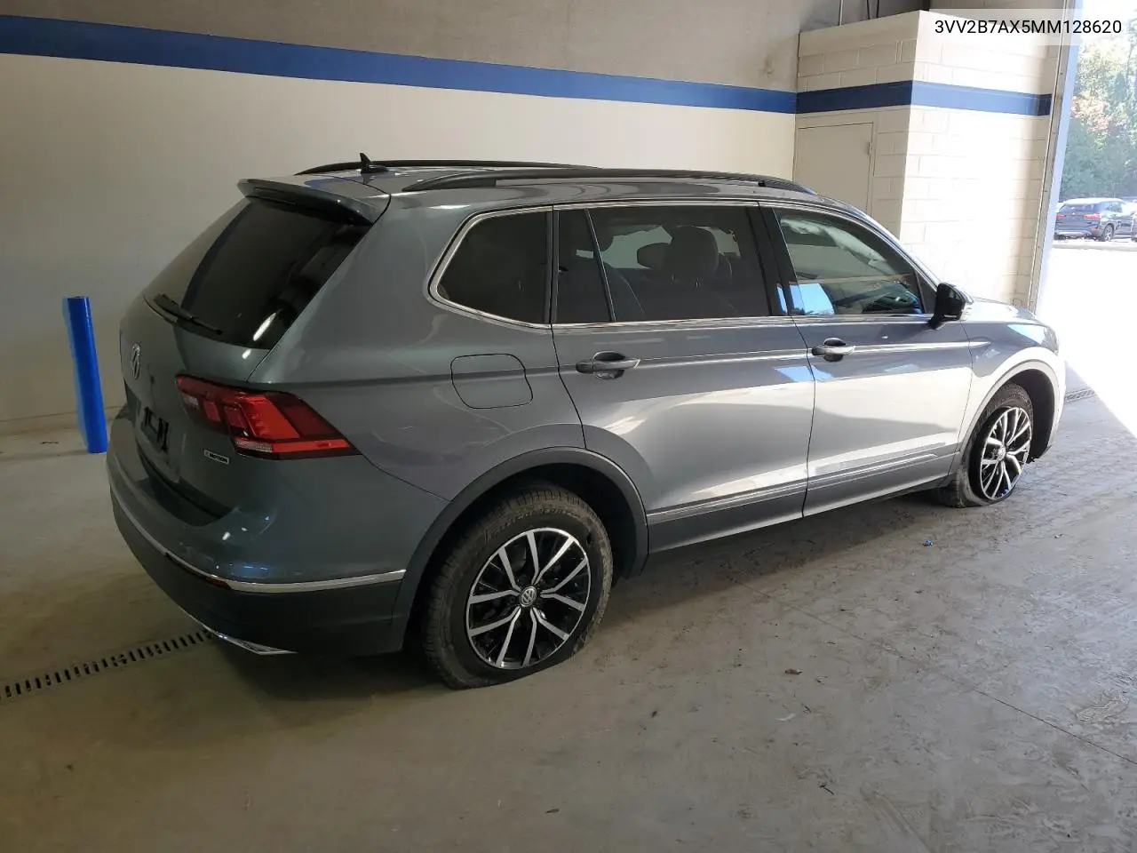 3VV2B7AX5MM128620 2021 Volkswagen Tiguan Se