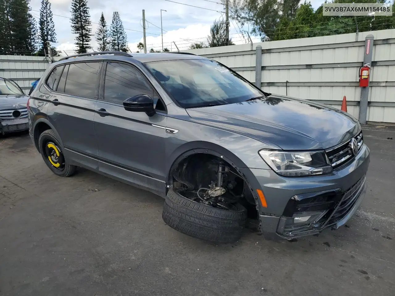 3VV3B7AX6MM154485 2021 Volkswagen Tiguan Se