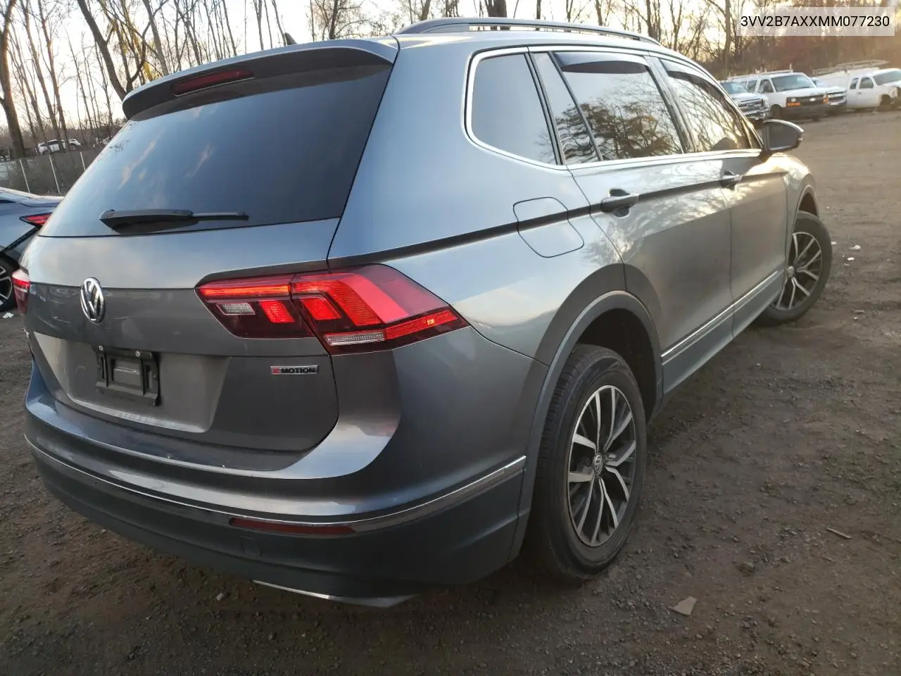 3VV2B7AXXMM077230 2021 Volkswagen Tiguan Se