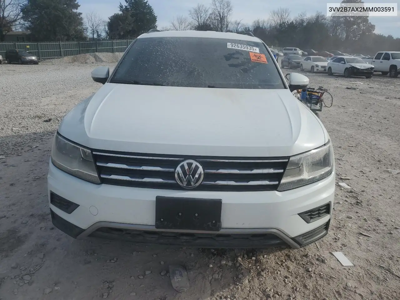 3VV2B7AX2MM003591 2021 Volkswagen Tiguan Se