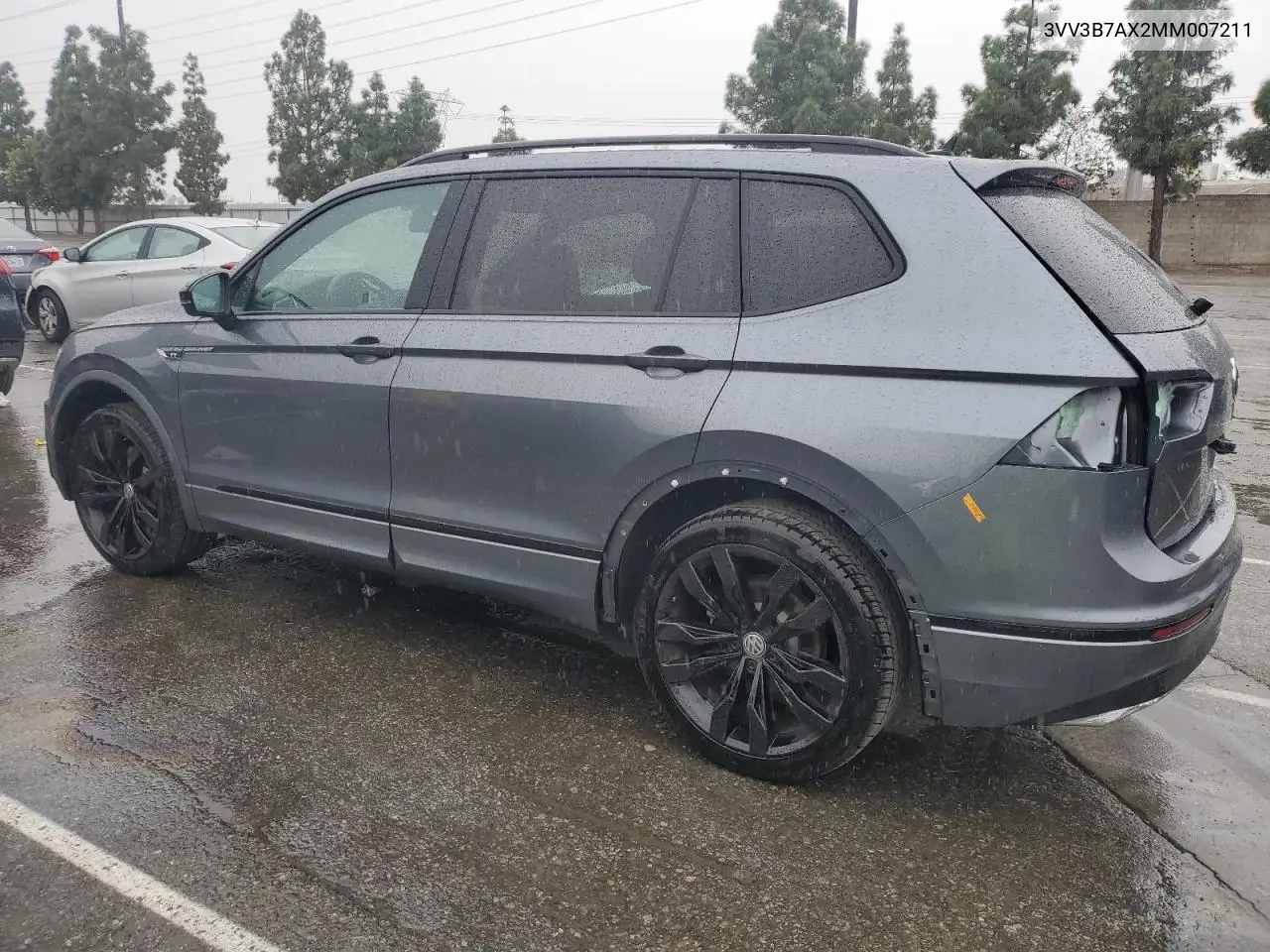 3VV3B7AX2MM007211 2021 Volkswagen Tiguan Se
