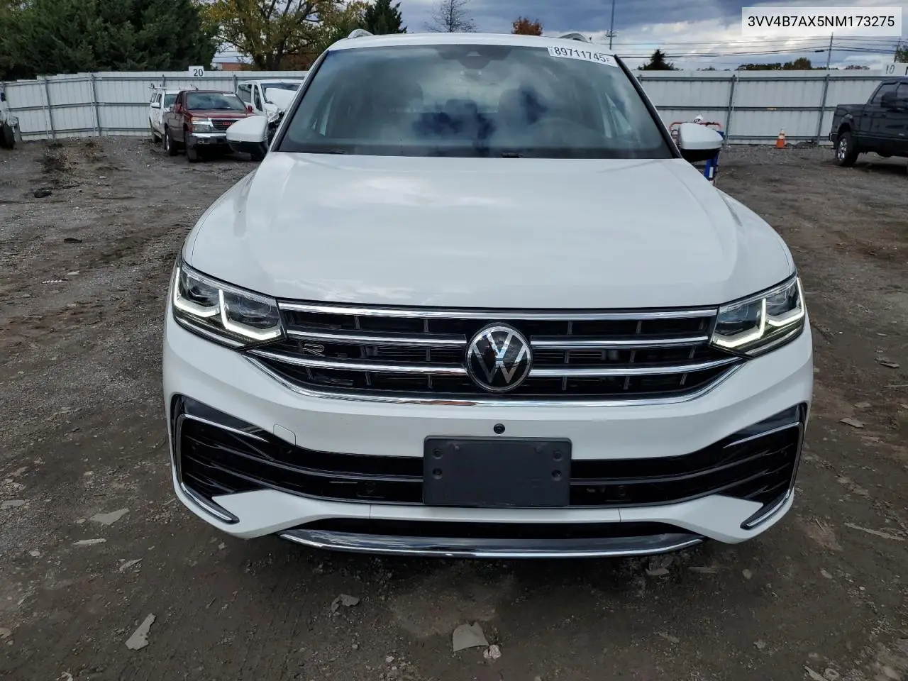 3VV4B7AX5NM173275 2022 Volkswagen Tiguan Sel R-Line