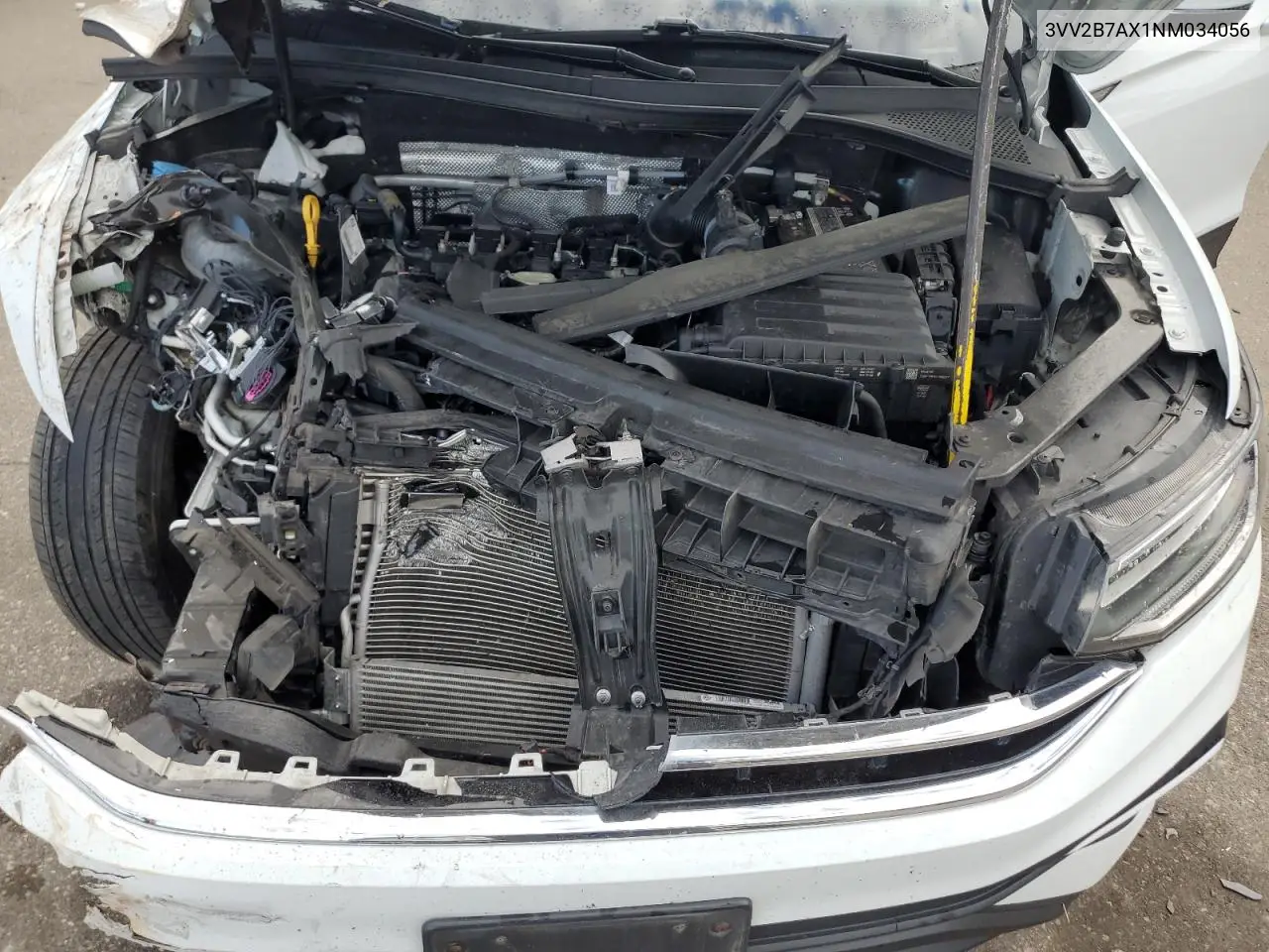 3VV2B7AX1NM034056 2022 Volkswagen Tiguan Se