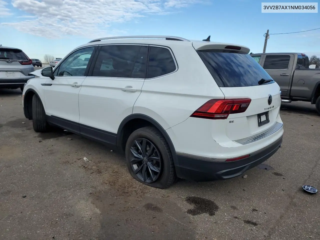3VV2B7AX1NM034056 2022 Volkswagen Tiguan Se