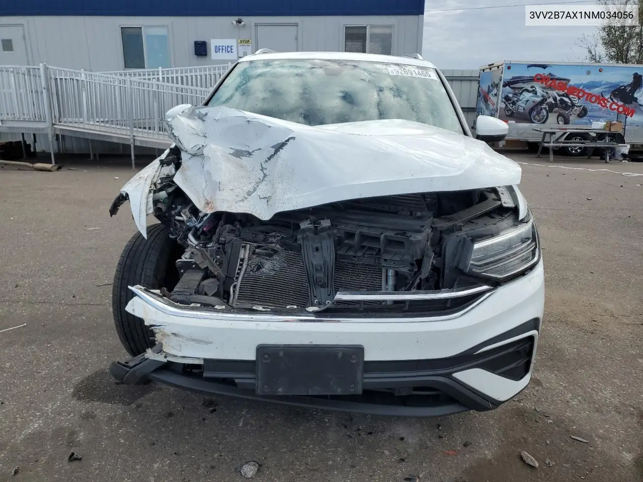 3VV2B7AX1NM034056 2022 Volkswagen Tiguan Se