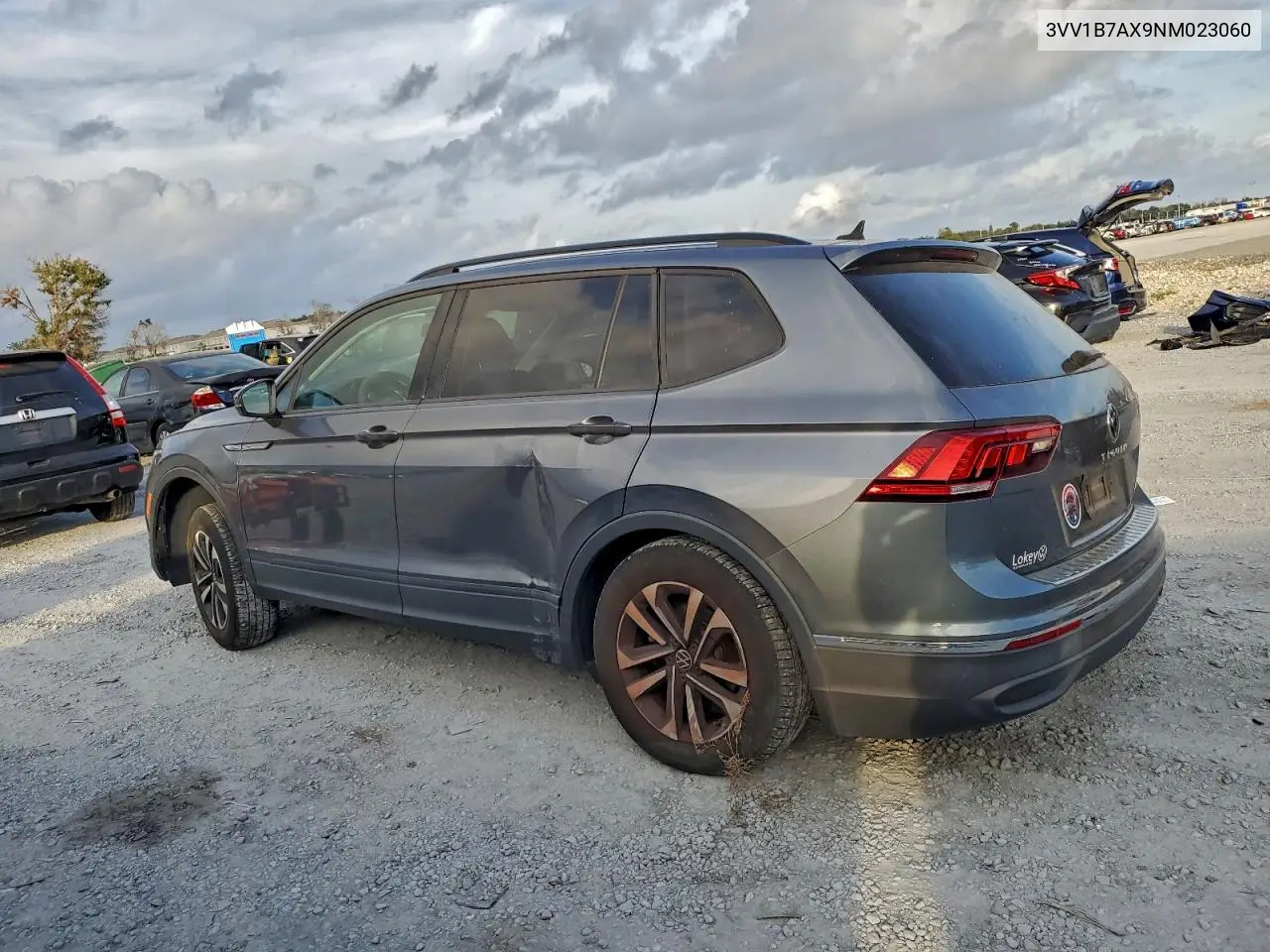 3VV1B7AX9NM023060 2022 Volkswagen Tiguan S
