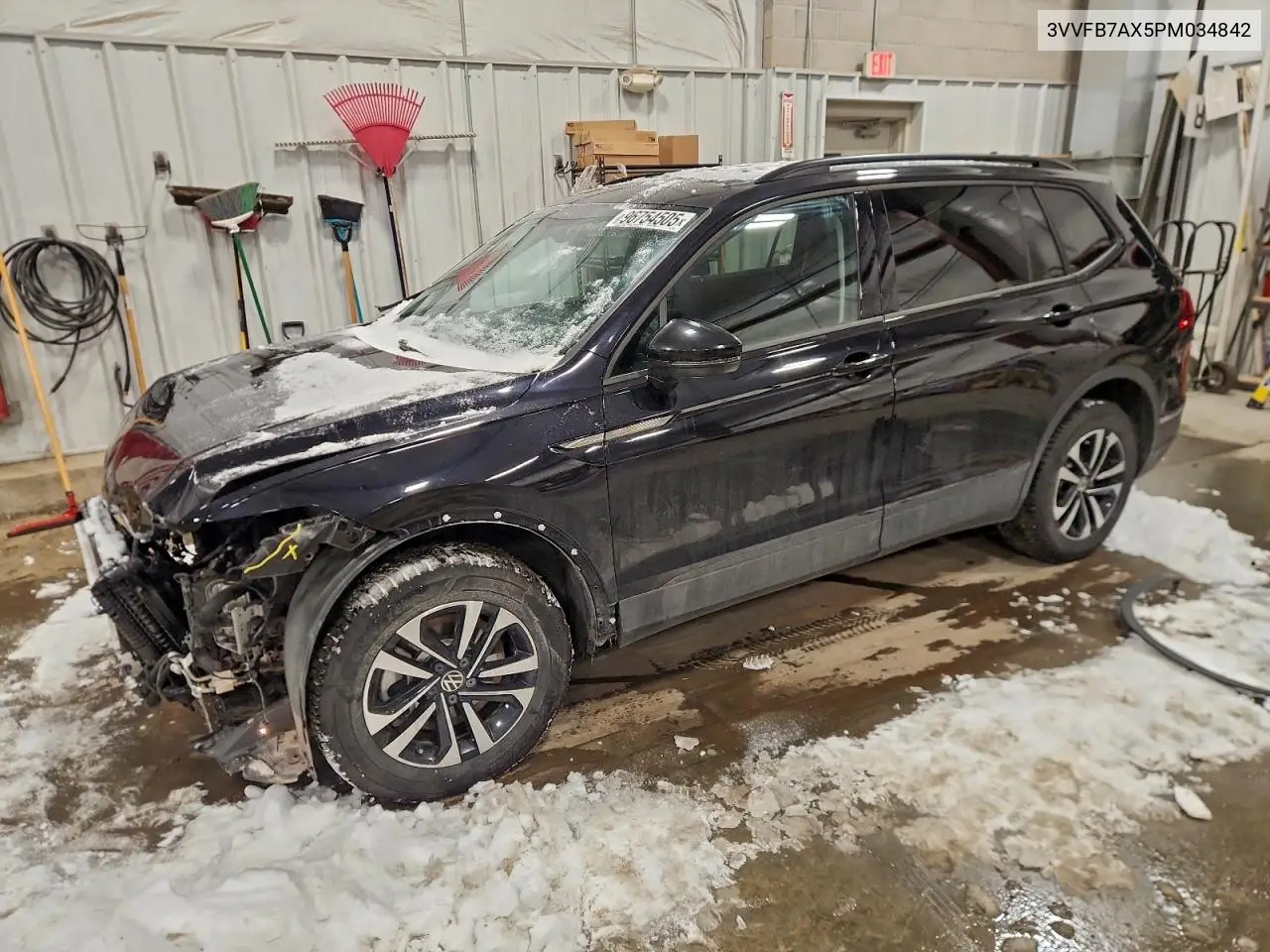 3VVFB7AX5PM034842 2023 Volkswagen Tiguan S