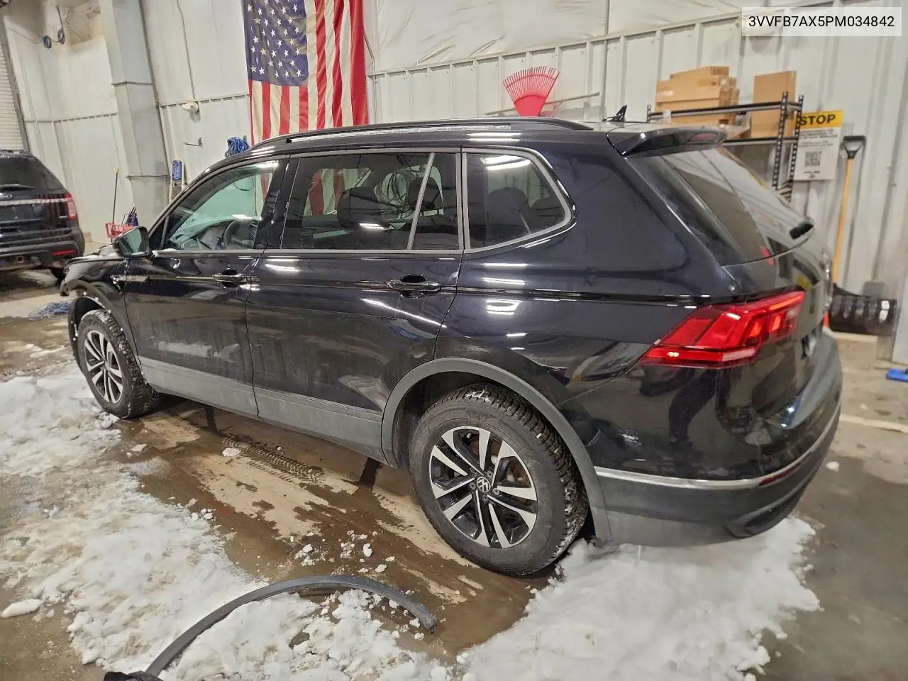 3VVFB7AX5PM034842 2023 Volkswagen Tiguan S