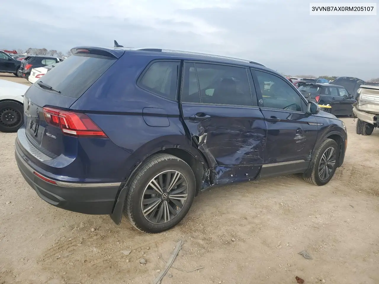 3VVNB7AX0RM205107 2024 Volkswagen Tiguan Se
