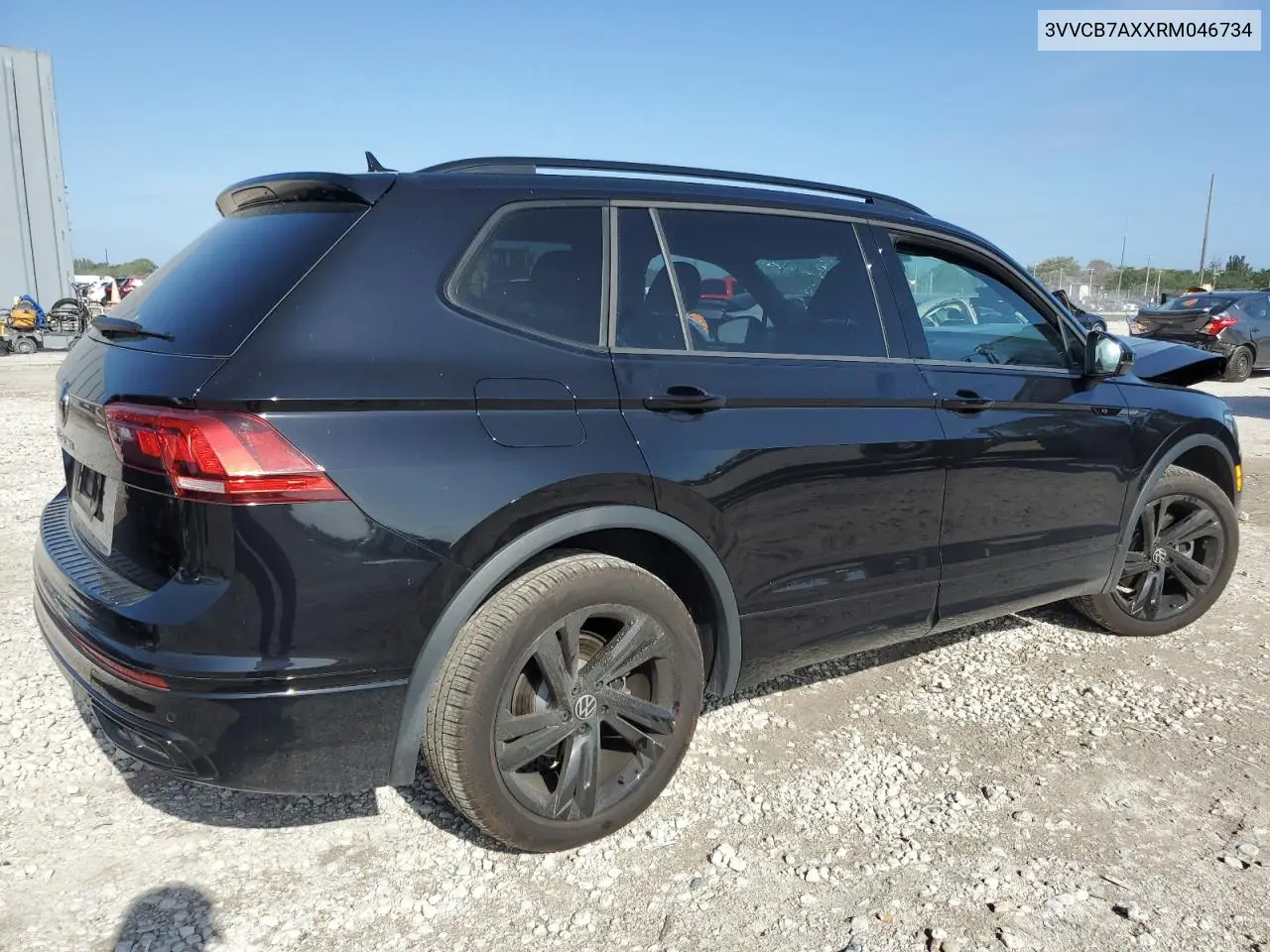 3VVCB7AXXRM046734 2024 Volkswagen Tiguan Se R-Line Black