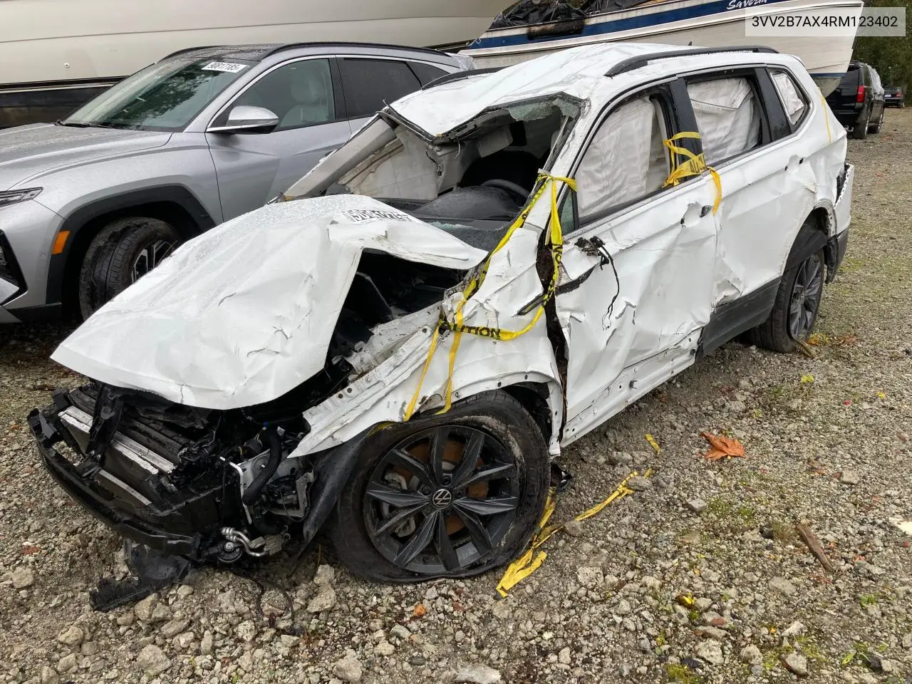 3VV2B7AX4RM123402 2024 Volkswagen Tiguan Se