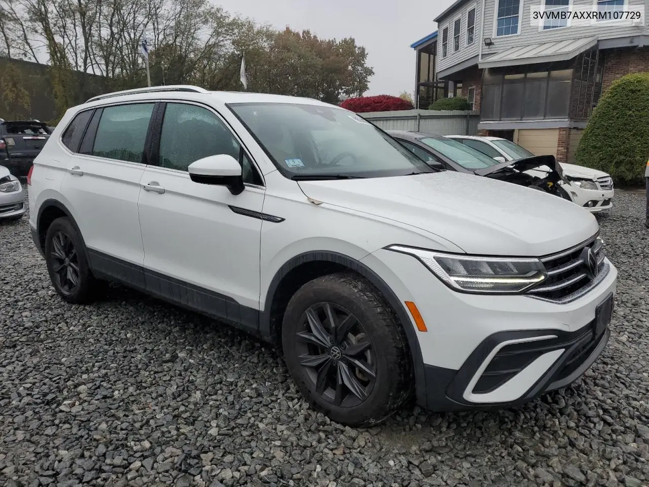 3VVMB7AXXRM107729 2024 Volkswagen Tiguan Se
