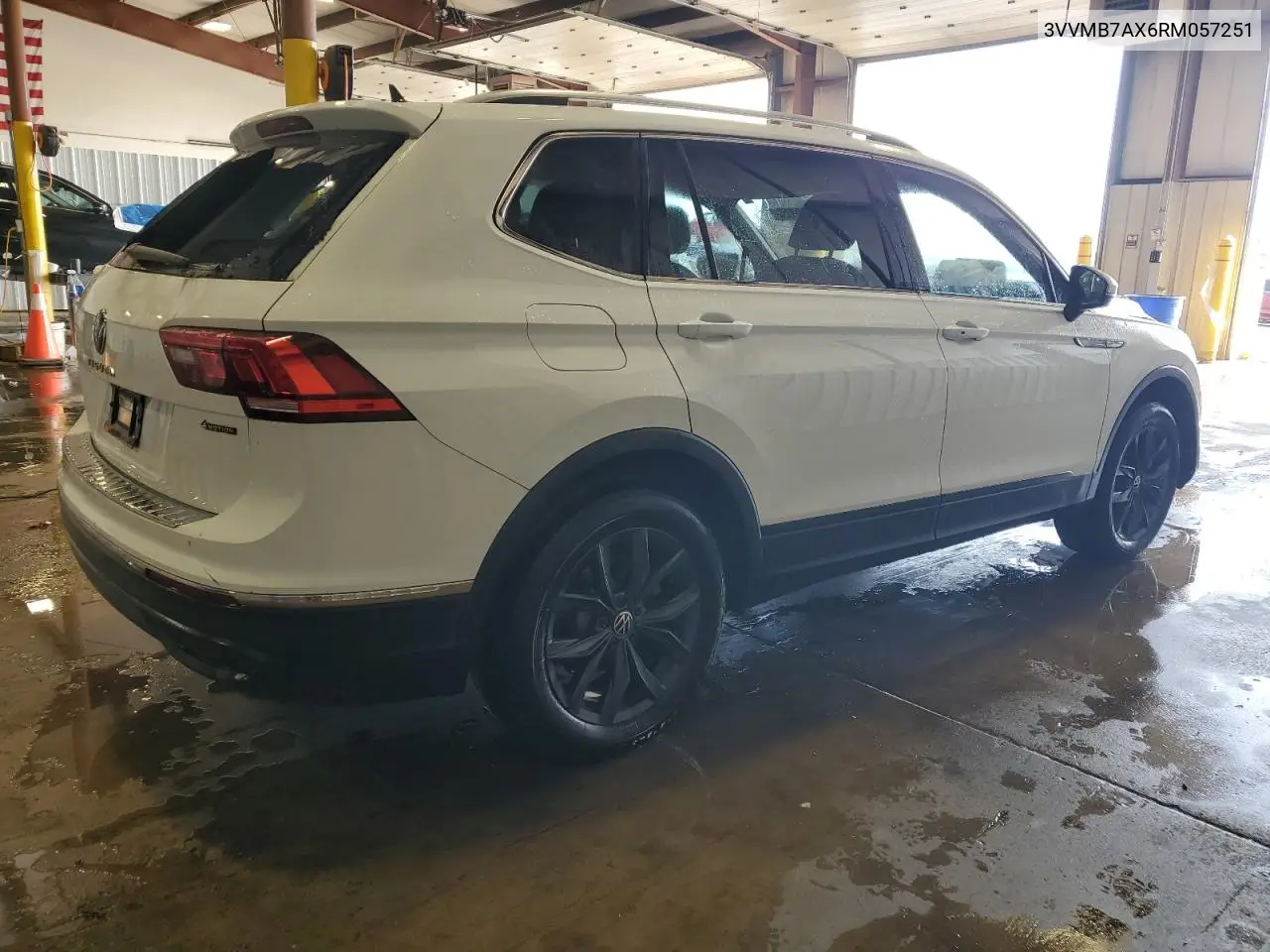 3VVMB7AX6RM057251 2024 Volkswagen Tiguan Se