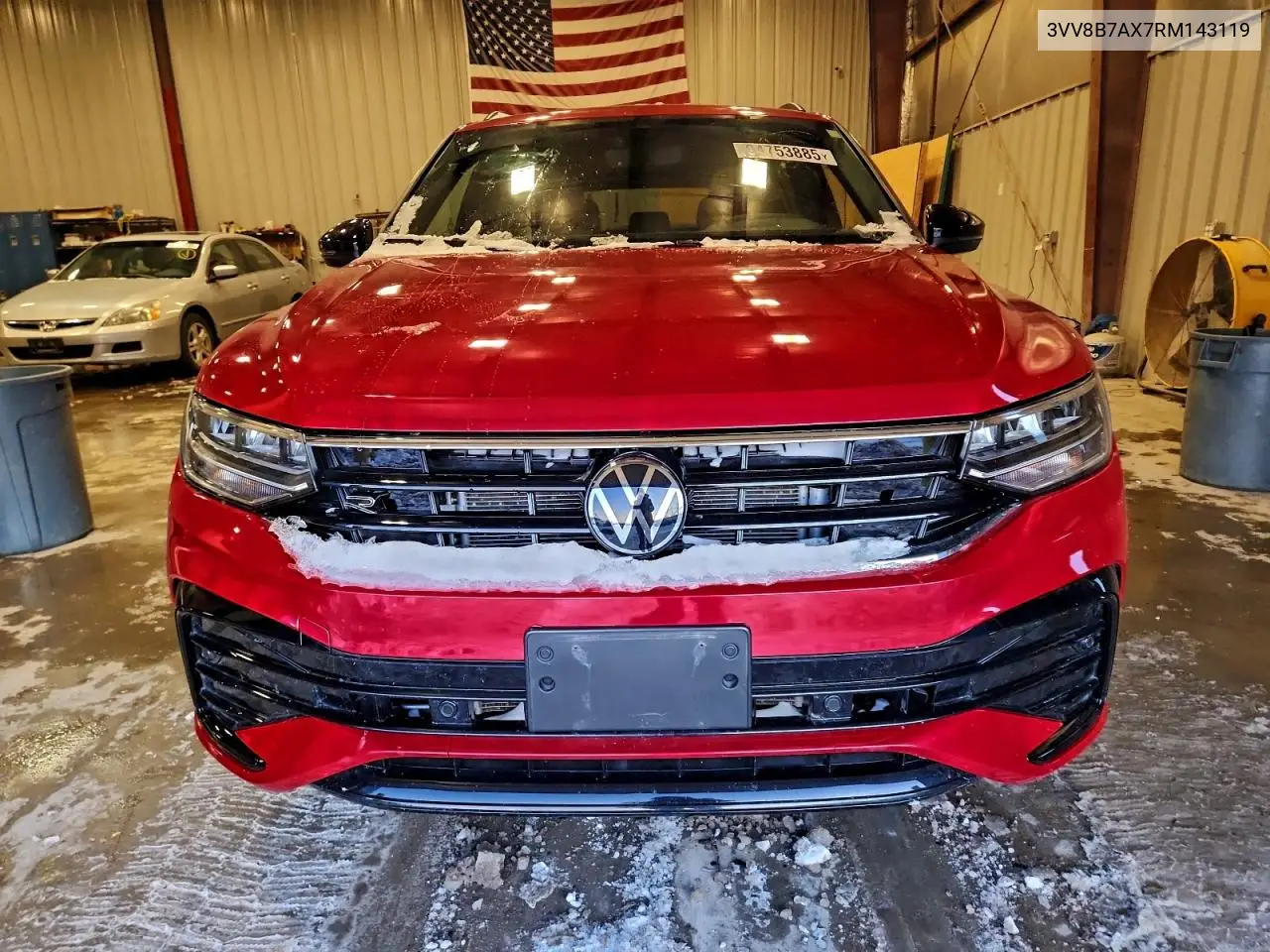 3VV8B7AX7RM143119 2024 Volkswagen Tiguan Se R-Line Black