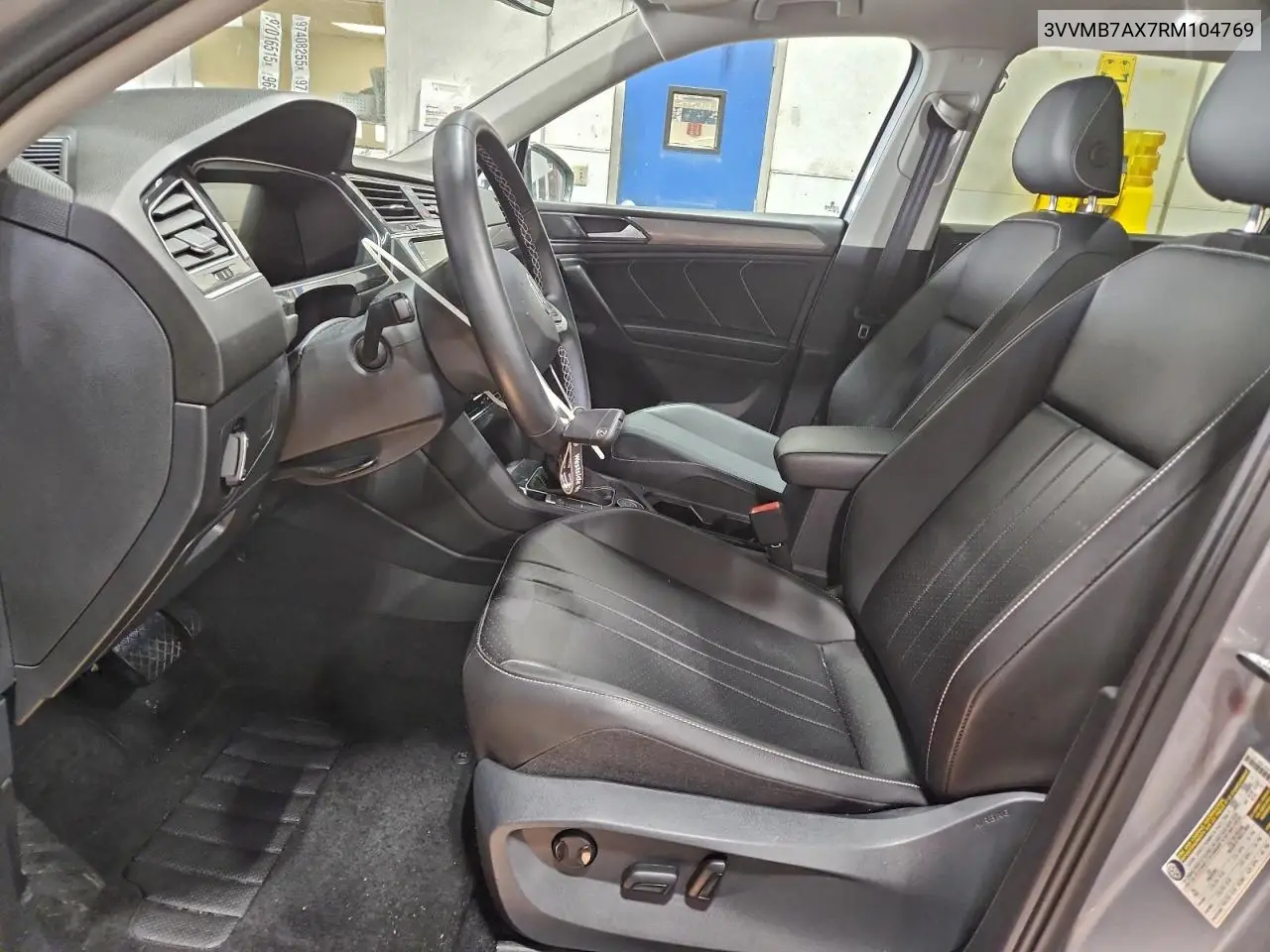 3VVMB7AX7RM104769 2024 Volkswagen Tiguan Se