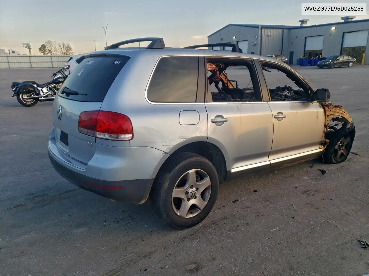 WVGZG77L95D025258 2005 Volkswagen Touareg 3.2