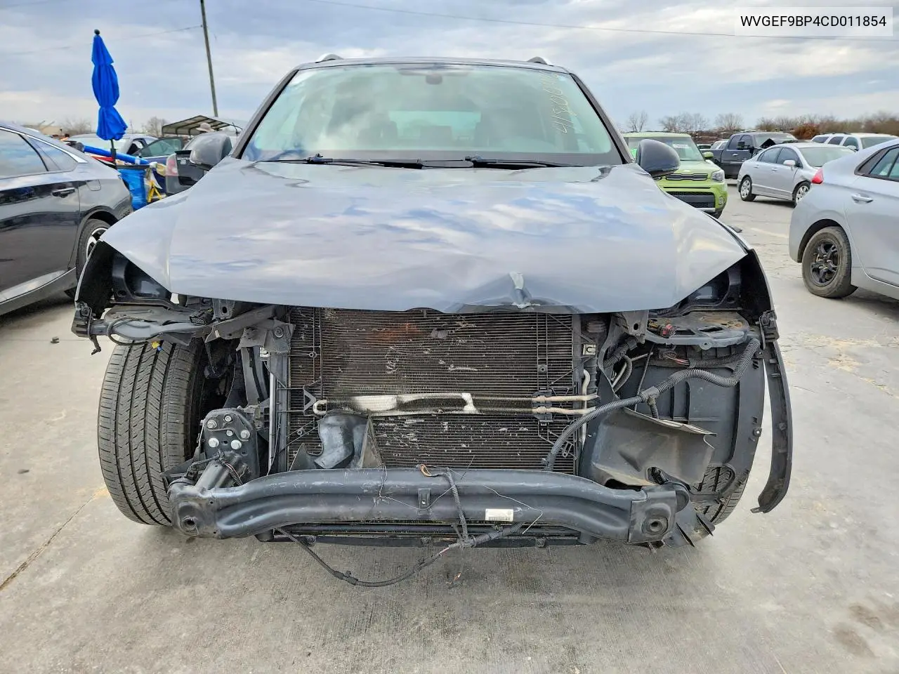 WVGEF9BP4CD011854 2012 Volkswagen Touareg V6